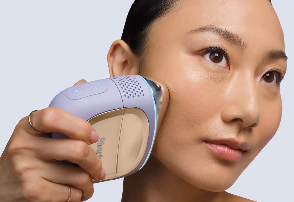 Shark Spa Purple Facial Pro Glow DePuffi